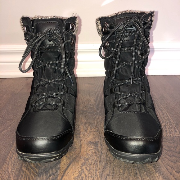 Mc Kinley winter boots women’s size 6 - Picture 2 of 5